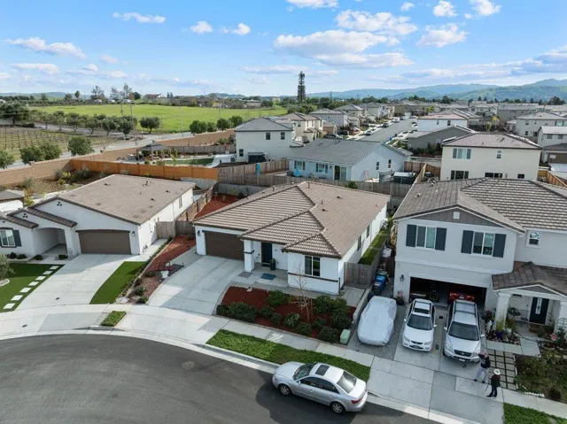 2111 Rosewood Drive, Hollister, California 95023