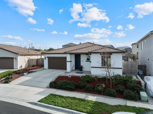 2111 Rosewood Drive, Hollister, California 95023