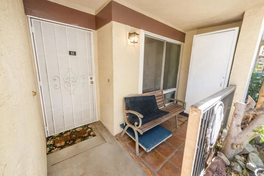 745 East Bradley Avenue 11, El Cajon, California 92021 home-pic-1