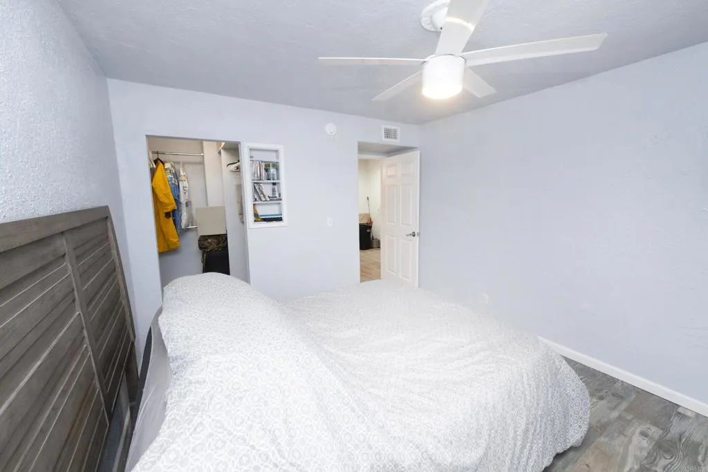 745 East Bradley Avenue 11, El Cajon, California 92021 home-pic-15