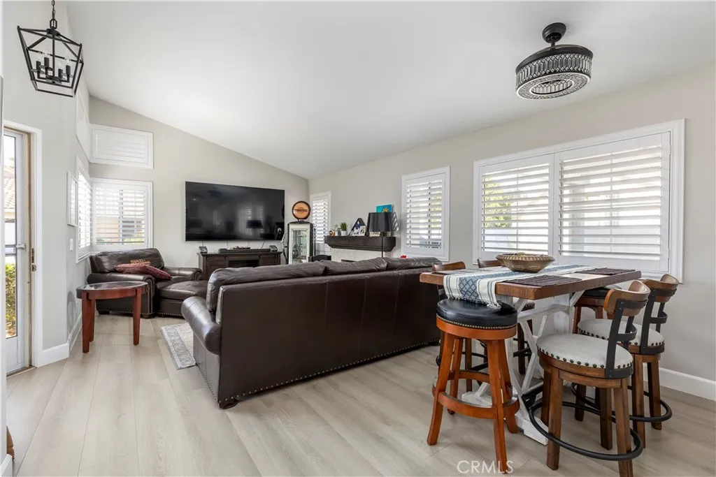 6175 Saint Andrews Way, Banning, California 92220 home-pic-2