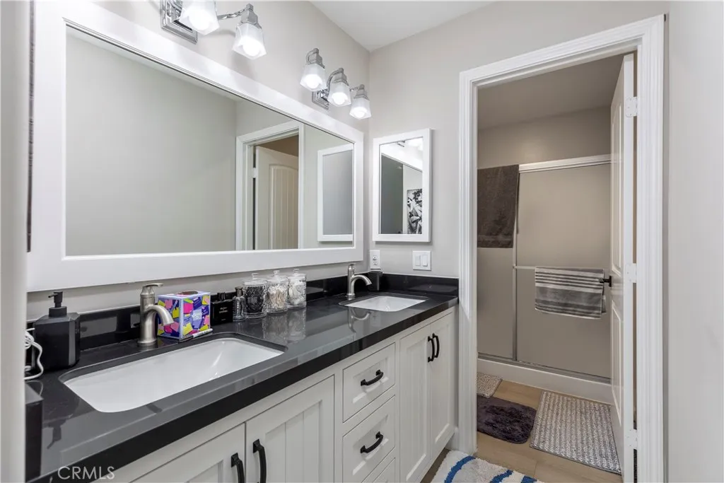 6175 Saint Andrews Way, Banning, California 92220 home-pic-12