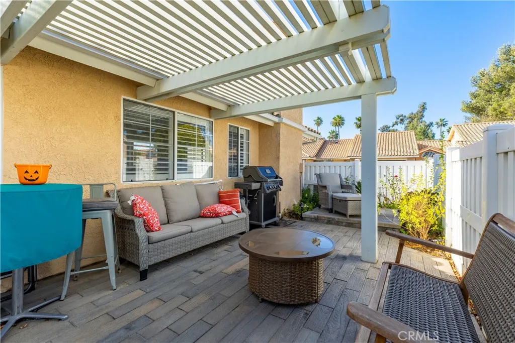 6175 Saint Andrews Way, Banning, California 92220 home-pic-16