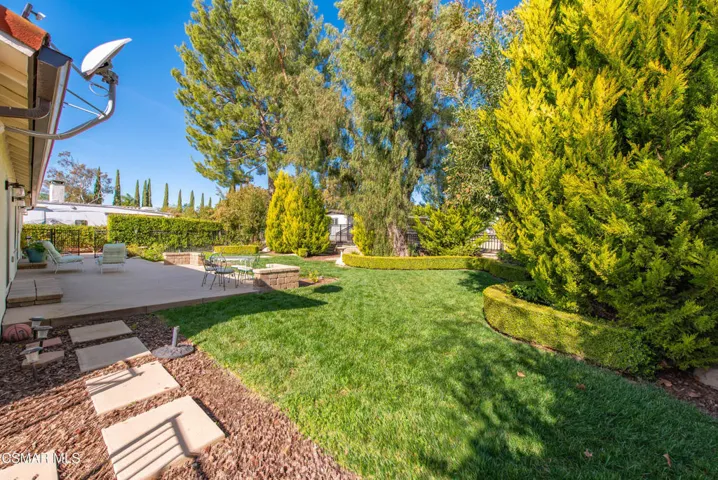 1625 Rambling Rd Simi Valley 2-67