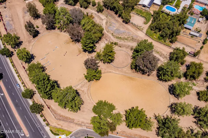 1625 Rambling Rd Simi Valley 2-121