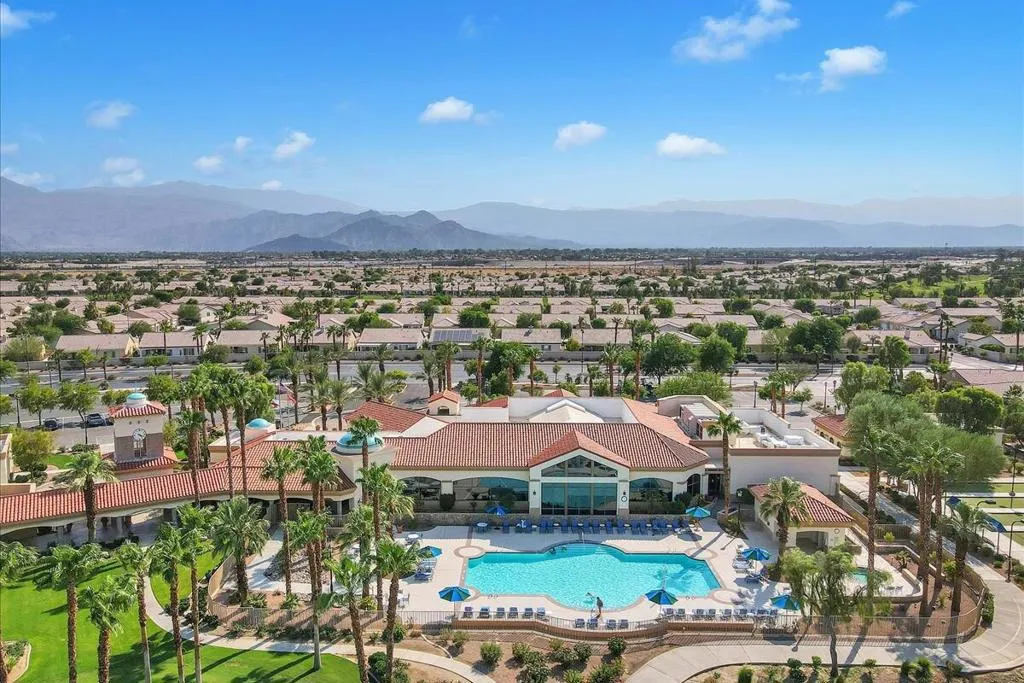 39330 Calle Tonala, Indio, California 92203 home-pic-41