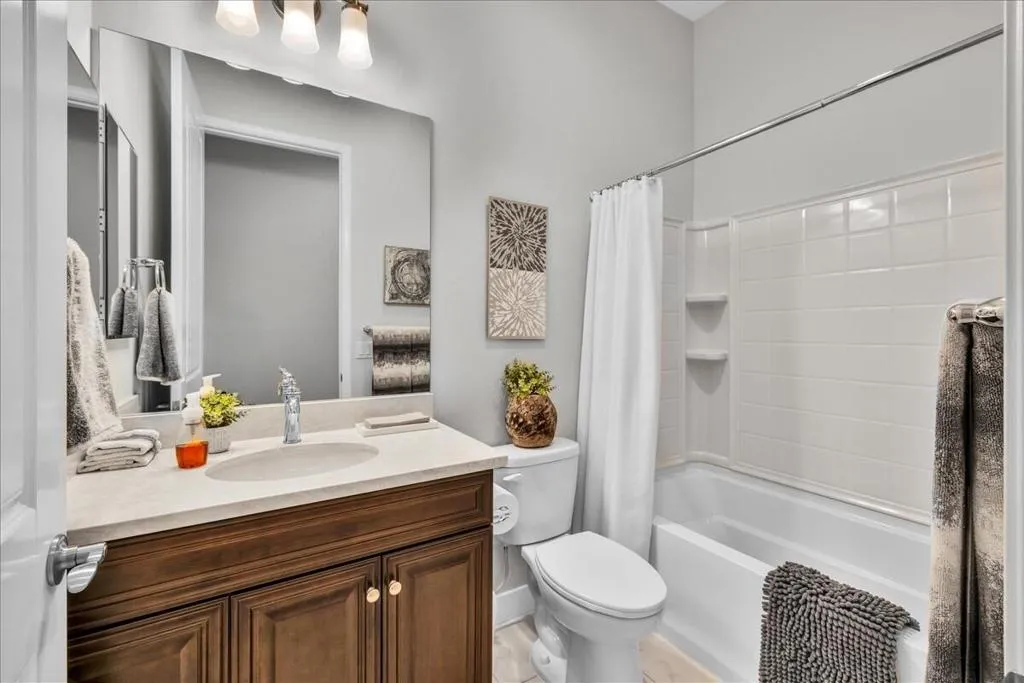 39330 Calle Tonala, Indio, California 92203 home-pic-24