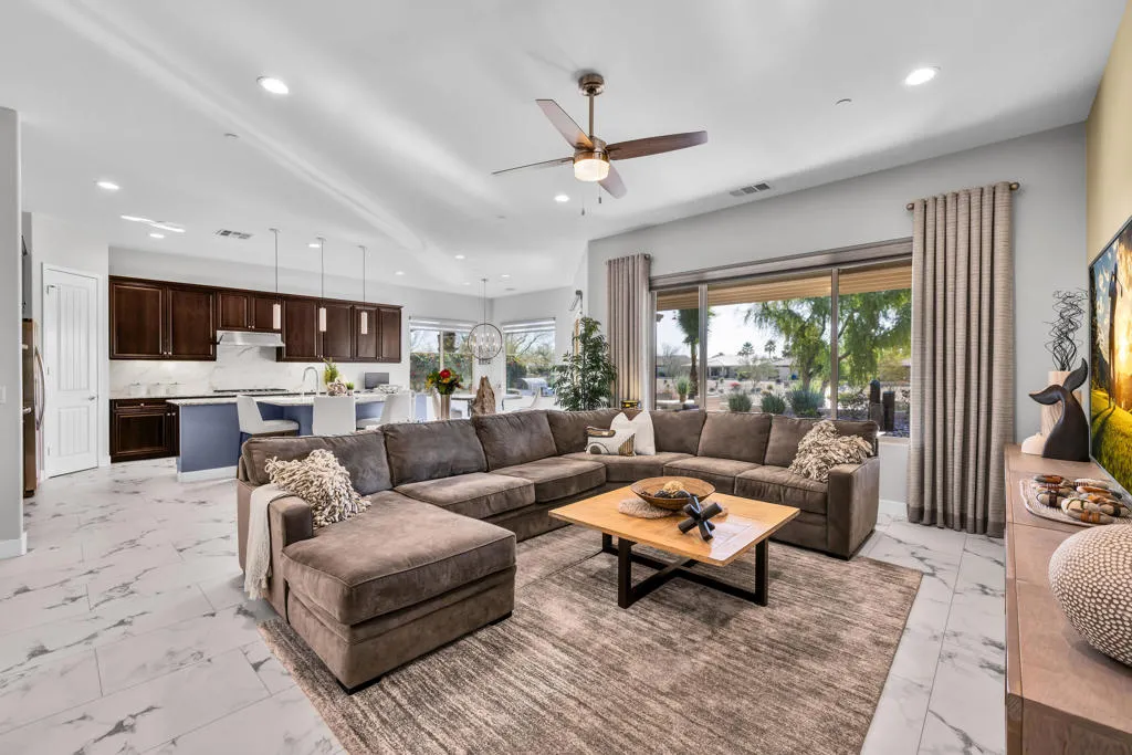 39330 Calle Tonala, Indio, California 92203 home-pic-6