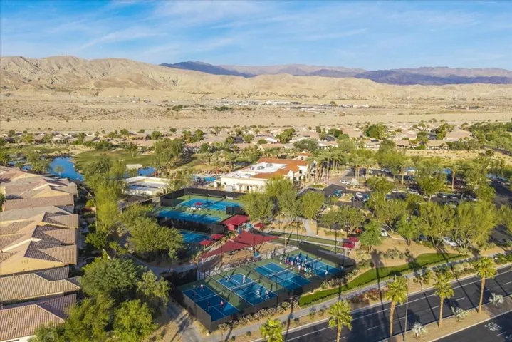 79-Sun City Shadow Hills Santa Rosa Amen