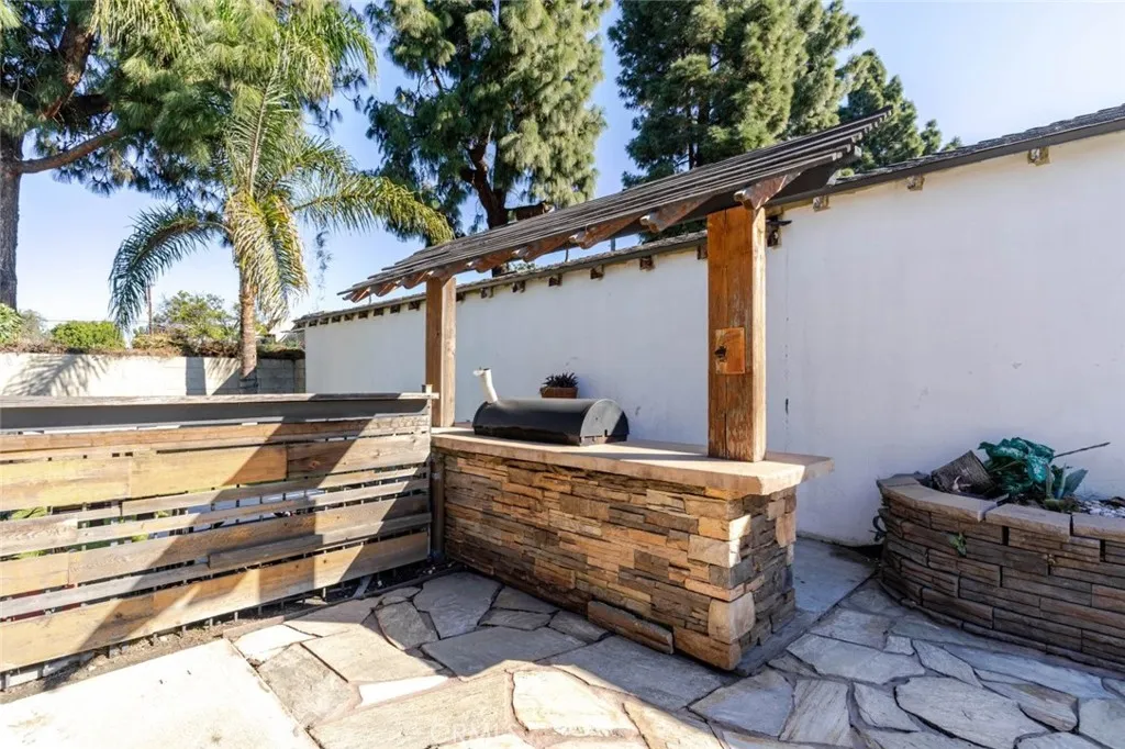 3813 Lyndora Street, Lynwood, California 90262 home-pic-18