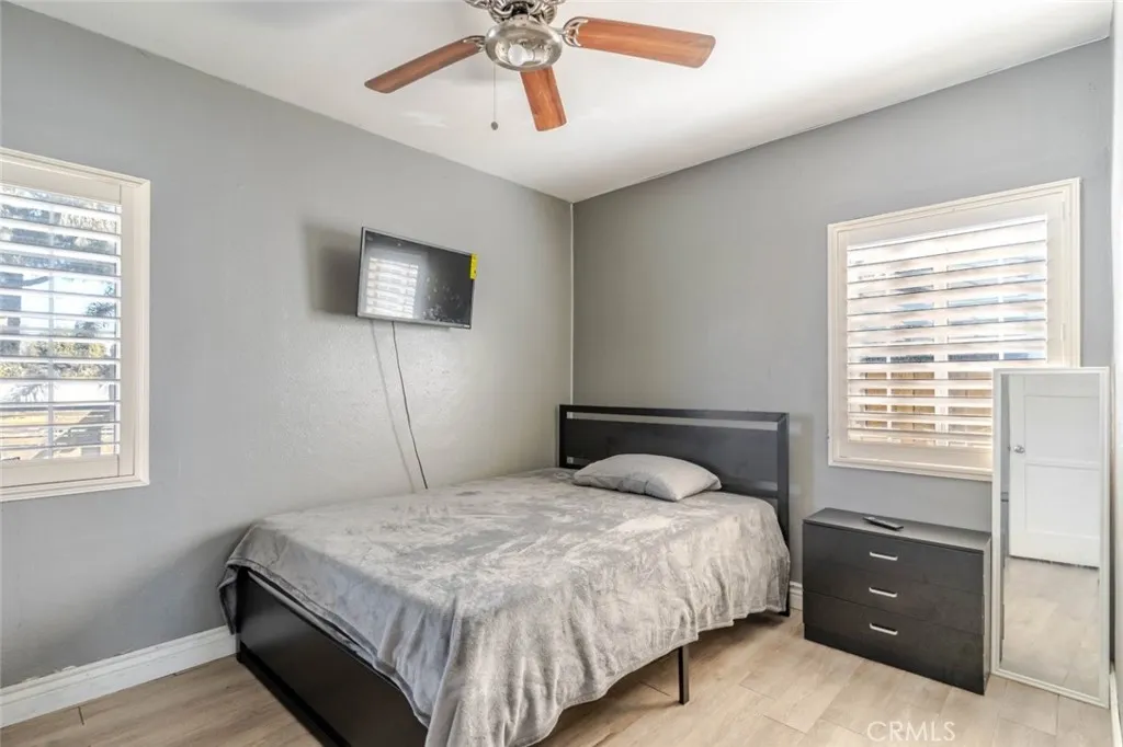 3813 Lyndora Street, Lynwood, California 90262 home-pic-9
