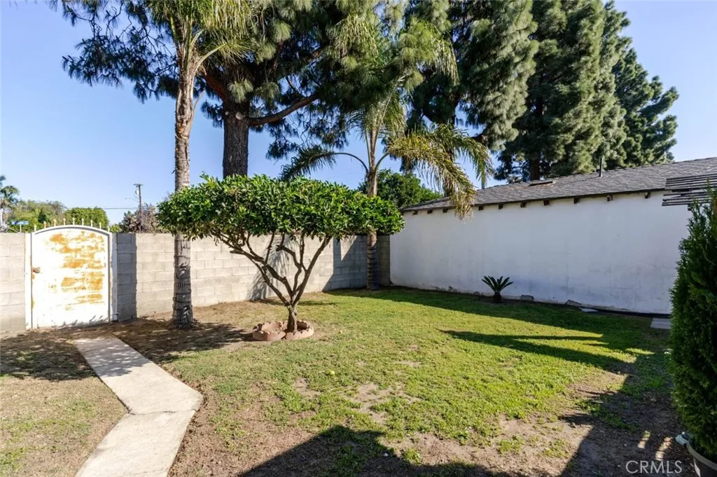 3813 Lyndora Street, Lynwood, California 90262 home-pic-20
