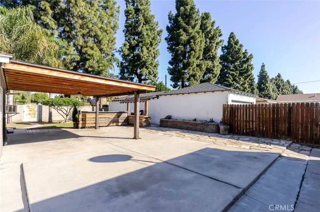 3813 Lyndora Street, Lynwood, California 90262 home-pic-17