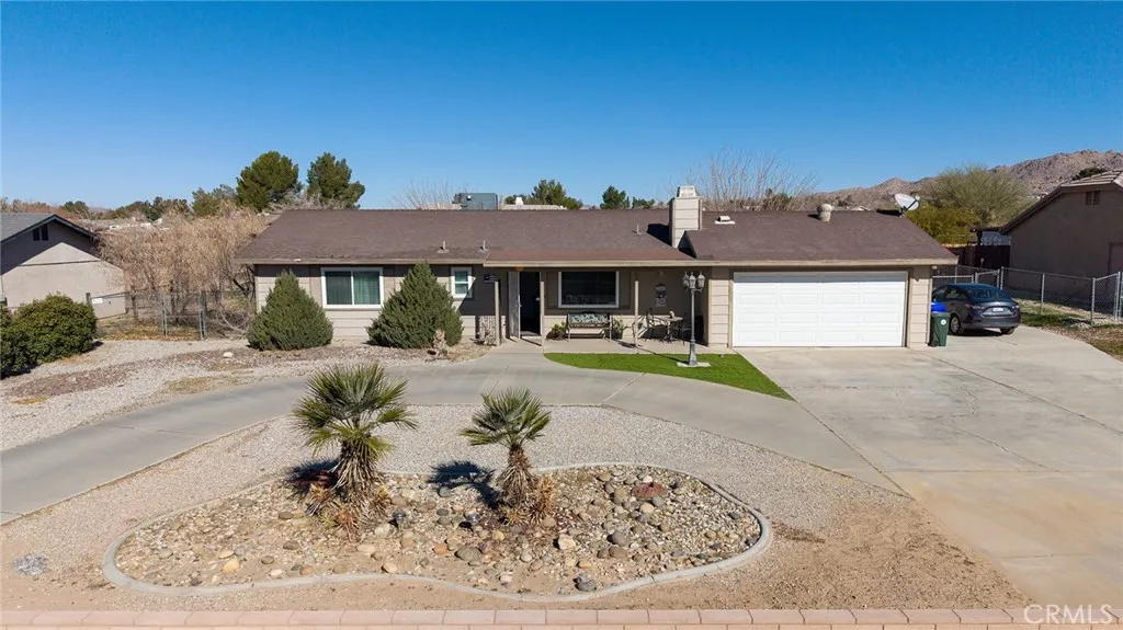 22554 South, Apple Valley, California 92307 home-pic-1