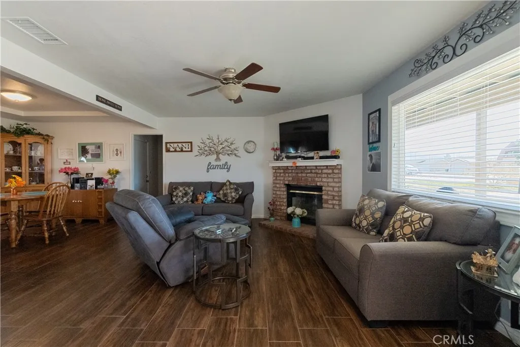 22554 South, Apple Valley, California 92307 home-pic-6