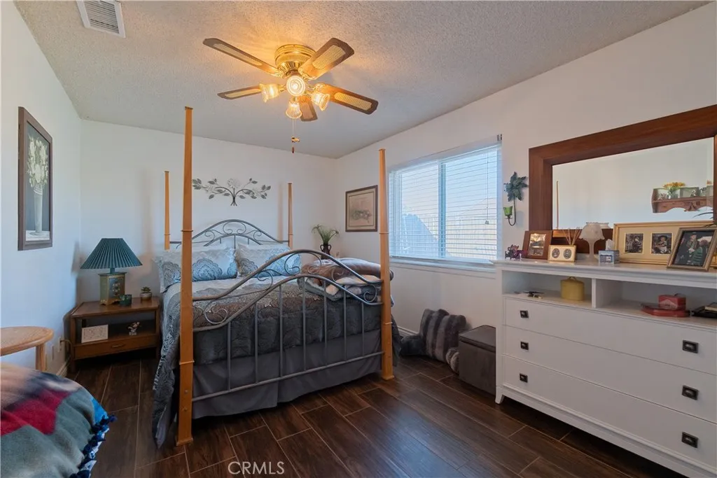 22554 South, Apple Valley, California 92307 home-pic-14