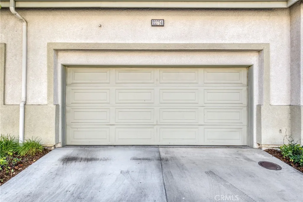 22754 Little Fall Court, Saugus, California 91350 home-pic-19