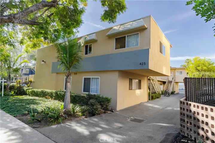423 N Garfield, Pasadena, California 91101