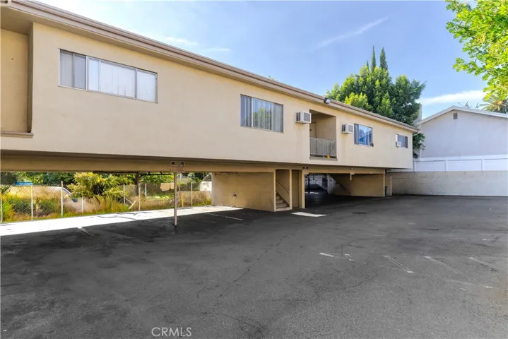 423 N Garfield, Pasadena, California 91101