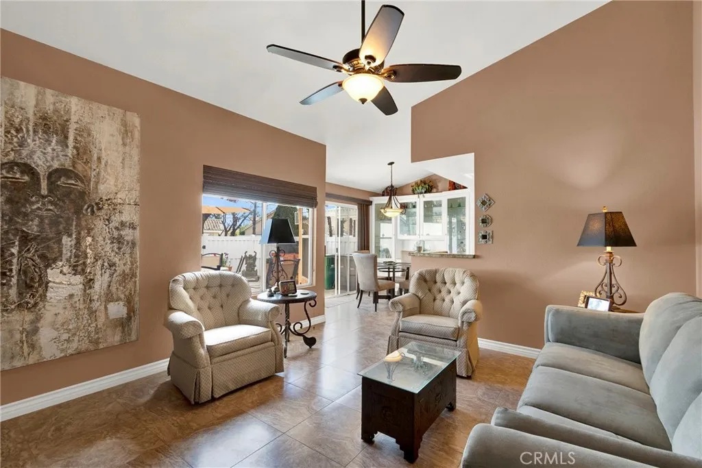 440 La Costa, Banning, California 92220 home-pic-11