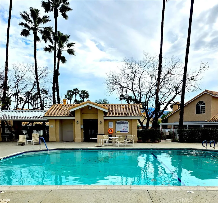 440 La Costa, Banning, California 92220 home-pic-32