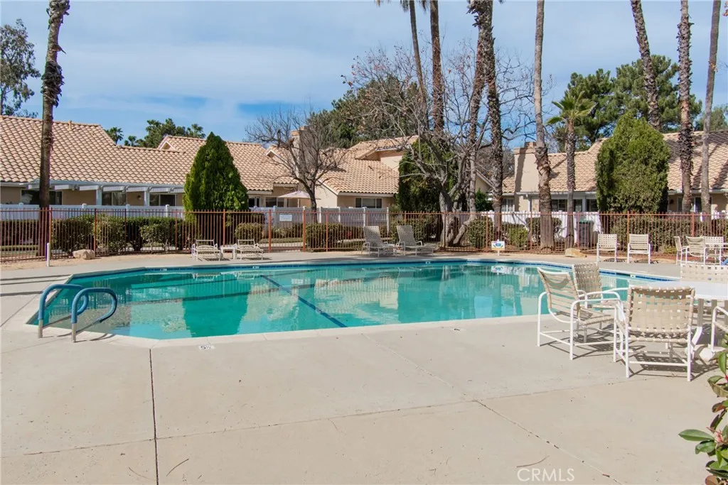 440 La Costa, Banning, California 92220 home-pic-36