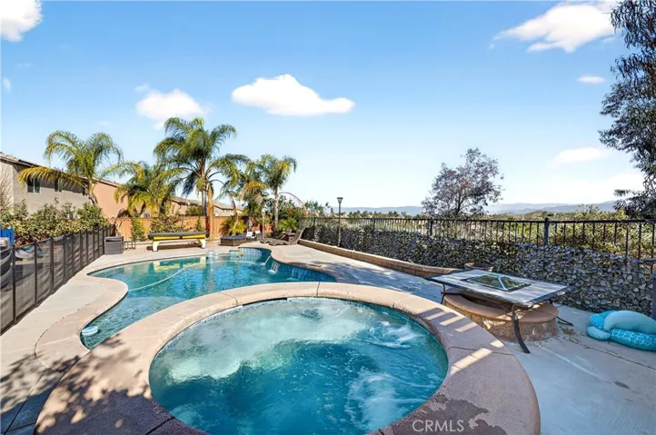 17388 Hawkwood, Riverside, California 92503