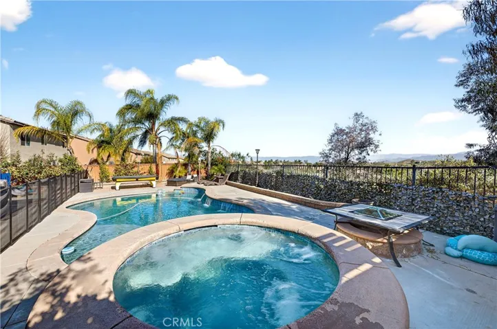 17388 Hawkwood, Riverside, California 92503
