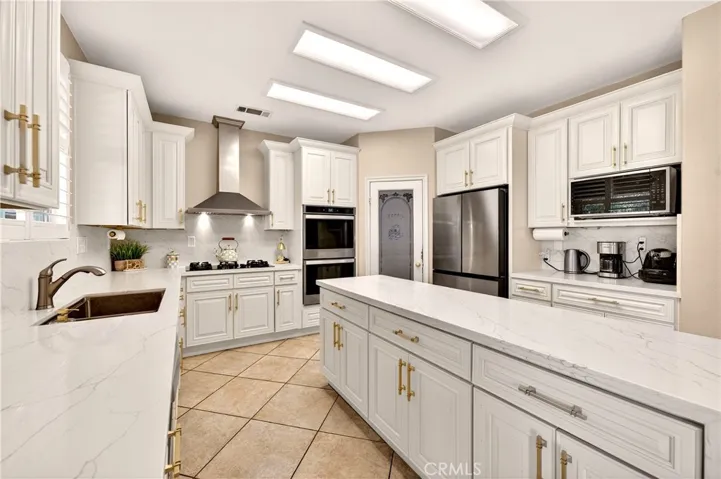 17388 Hawkwood, Riverside, California 92503