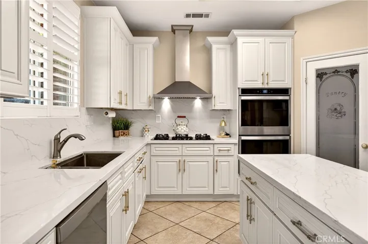 17388 Hawkwood, Riverside, California 92503