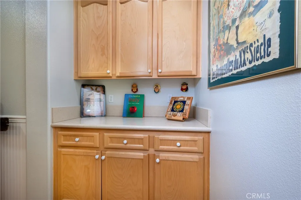 9152 Reserve, Corona, California 92883 home-pic-13