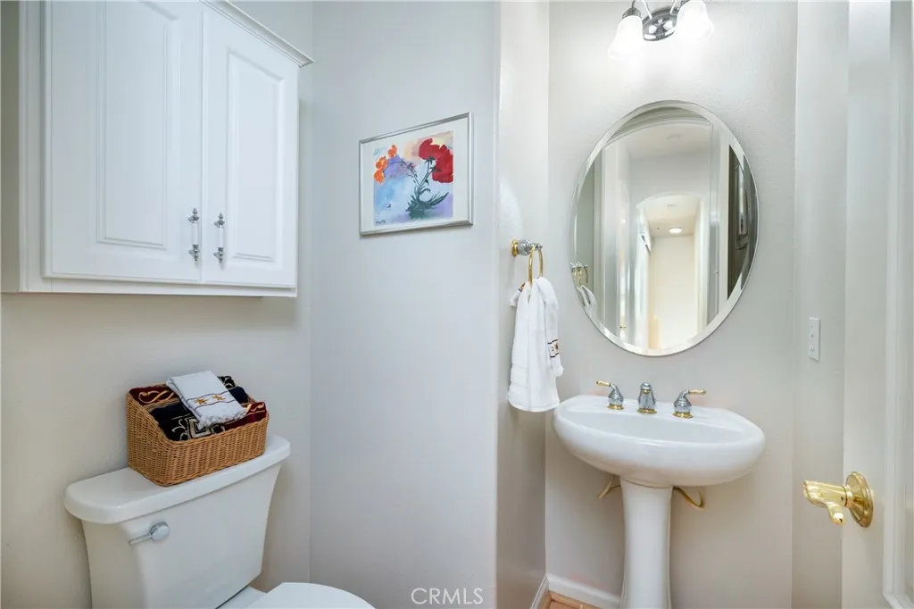 9152 Reserve, Corona, California 92883 home-pic-18