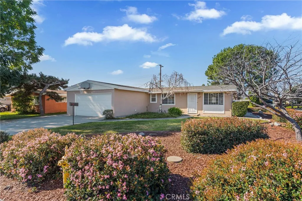 863 Delay, Glendora, California 91740 home-pic-1