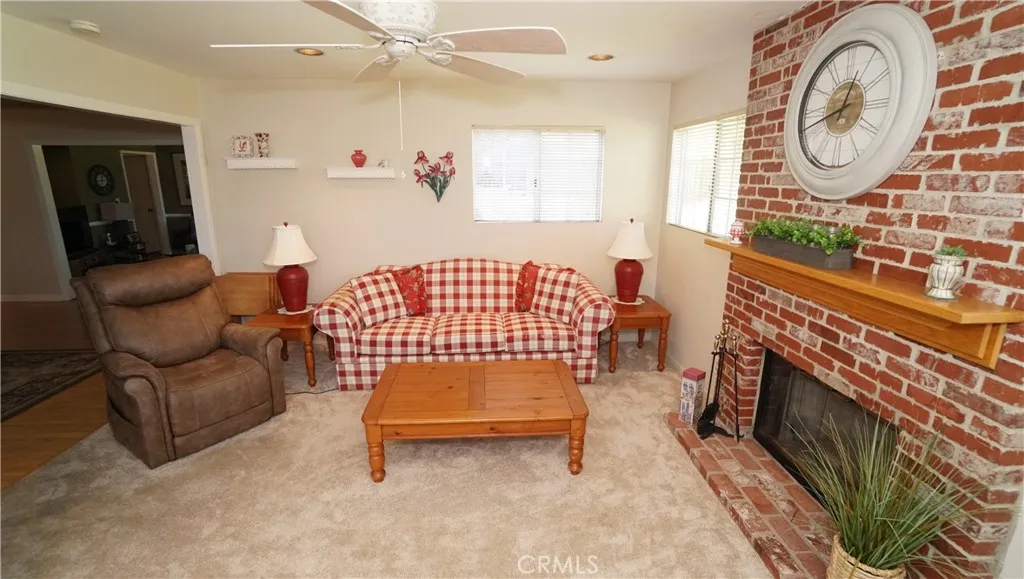 16519 Minnehaha, Granada Hills, California 91344 home-pic-20