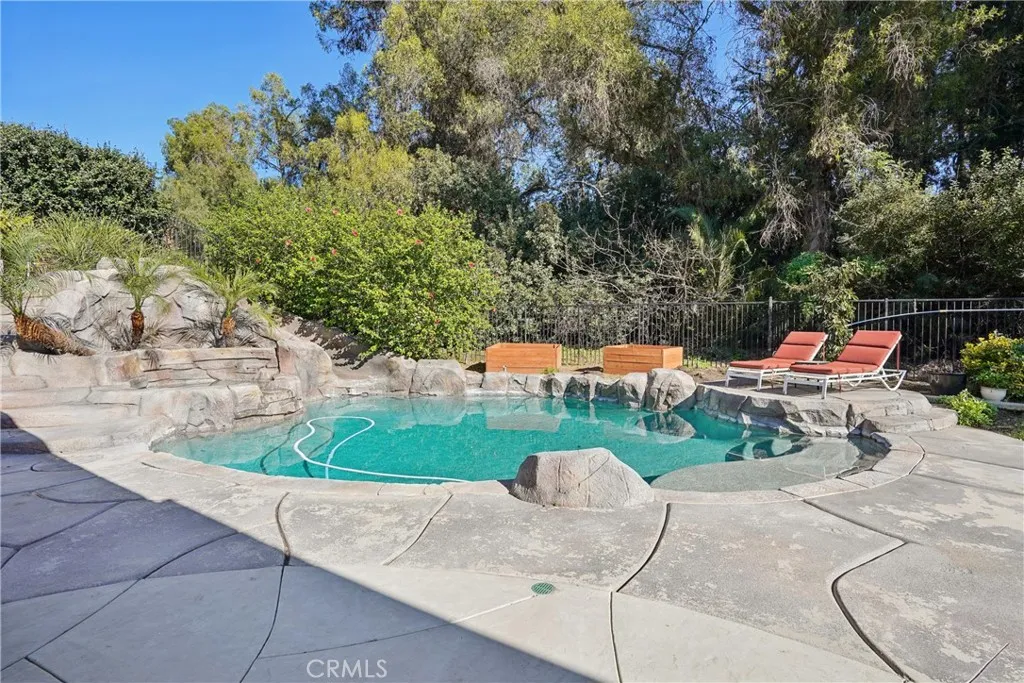 1446 Beechwood Drive, Brea, California 92821 home-pic-44