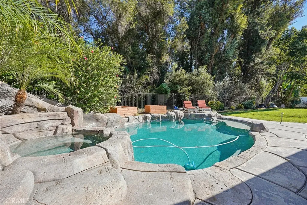 1446 Beechwood Drive, Brea, California 92821 home-pic-45