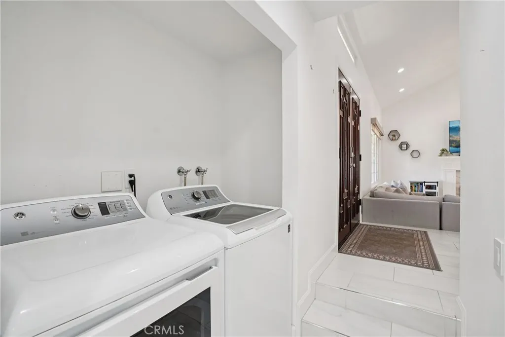 1446 Beechwood Drive, Brea, California 92821 home-pic-34