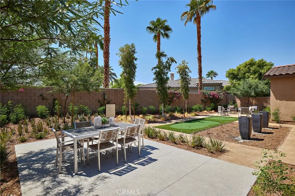 81816 Via Barranca, La Quinta, California 92253 home-pic-22