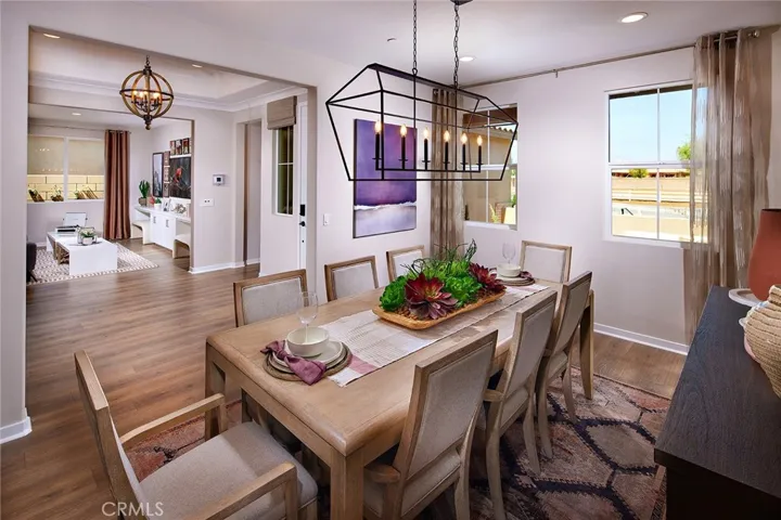 MODEL HOME
