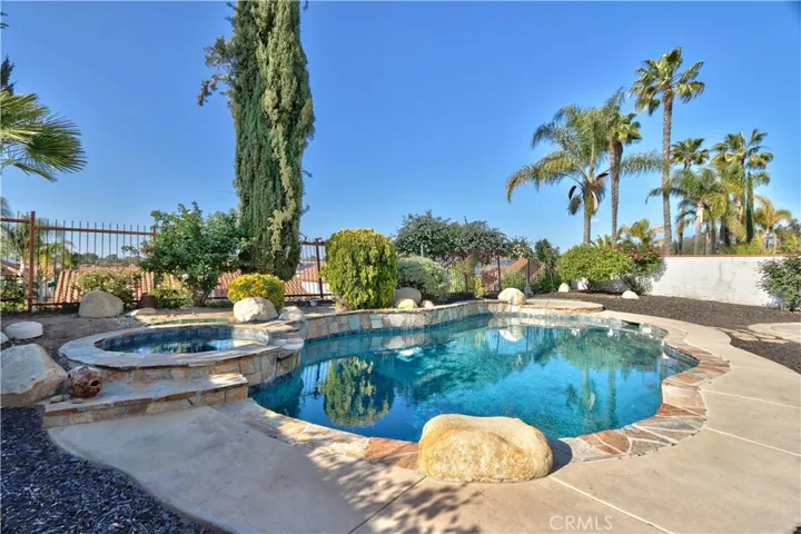 31384 Corte Tunas, Temecula, California 92592