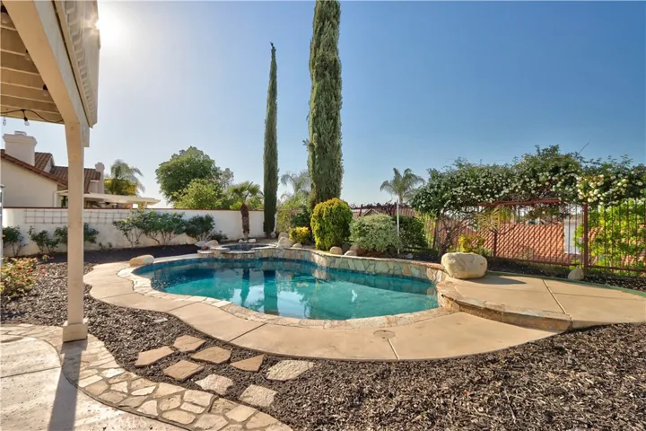 31384 Corte Tunas, Temecula, California 92592