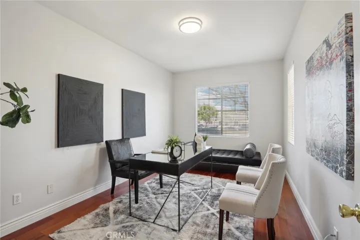 Picture  taken when the house was staged previously