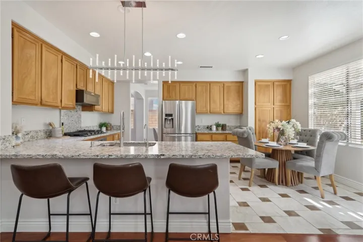 Picture  taken when the house was staged previously