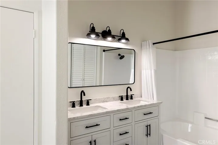 En Suite Primary Bathroom