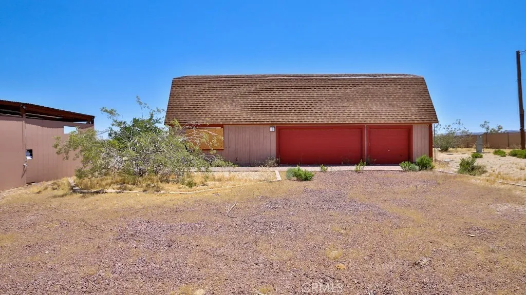 9351 Camp Rock, Lucerne Valley, California 92356 home-pic-4