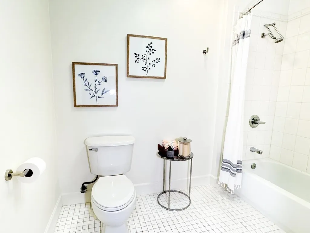 2842 Adeline St 6, Oakland, California 94608 home-pic-9
