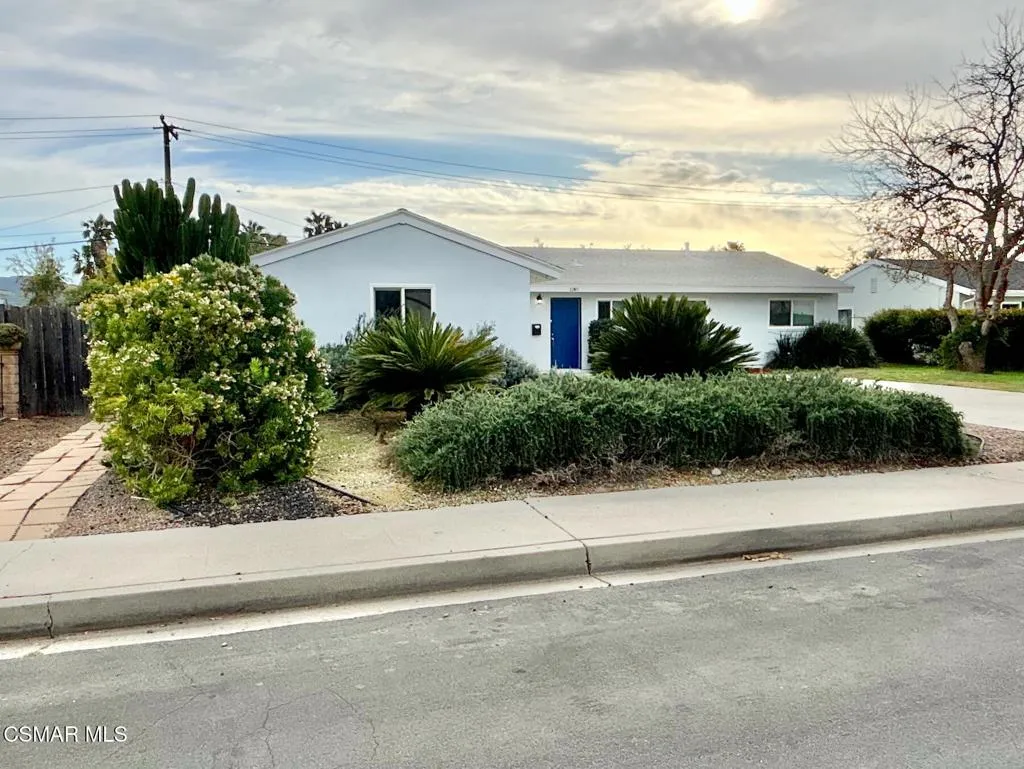 1240 Graham Street, Simi Valley, California 93065 home-pic-2