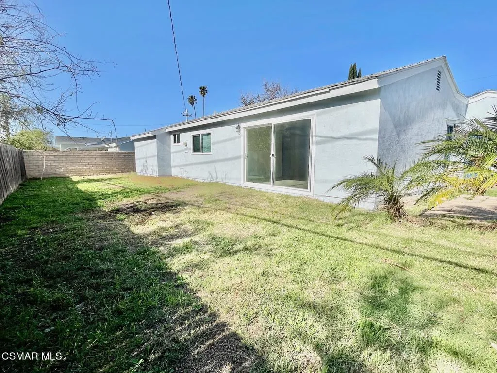 1240 Graham Street, Simi Valley, California 93065 home-pic-17