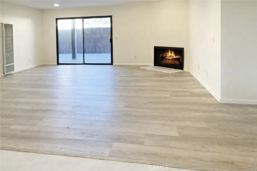 4881 Vista Drive, Huntington Beach, California 92649 home-pic-16