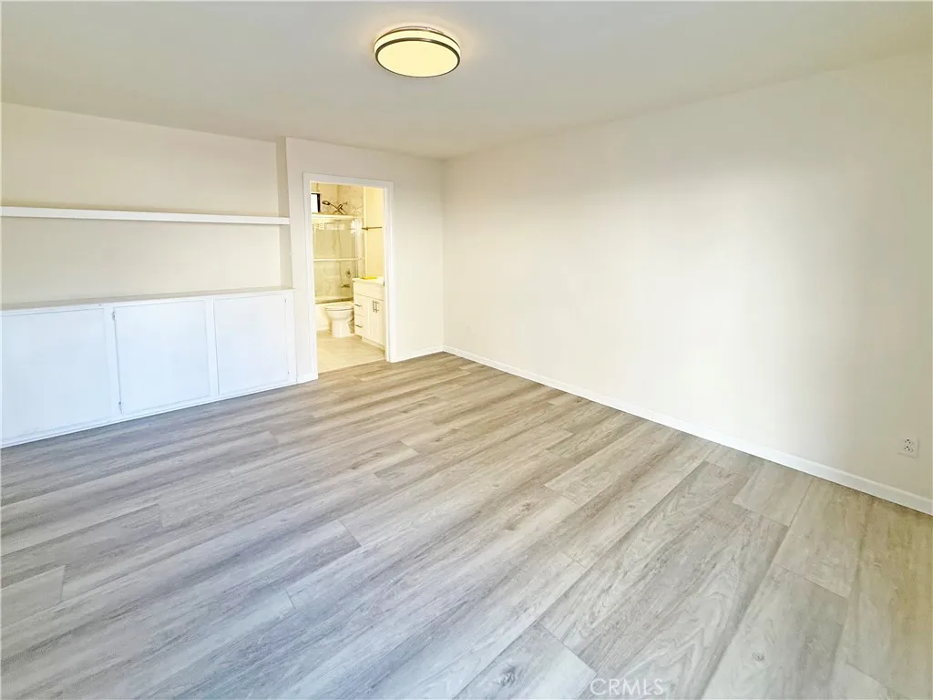 4881 Vista Drive, Huntington Beach, California 92649 home-pic-14
